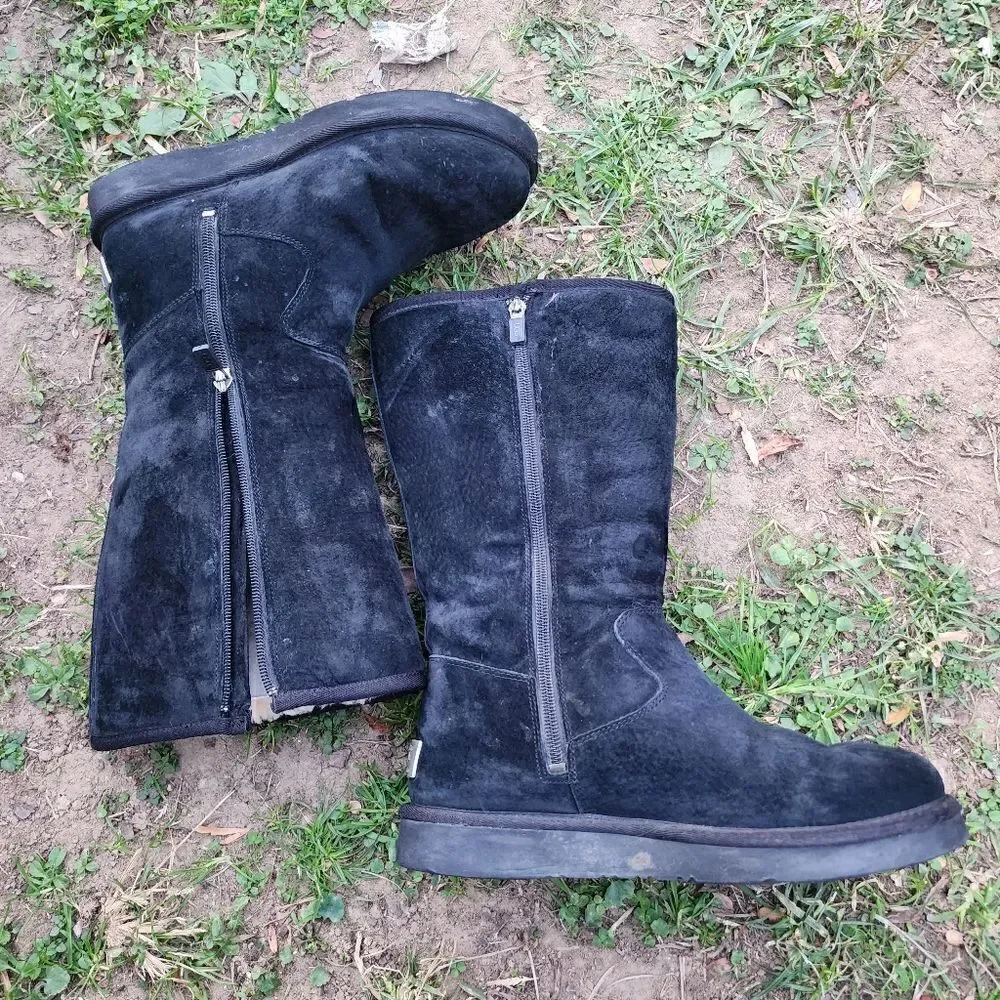 UGG AUSTRALIA - Womens Winter Boots - SIZE 8